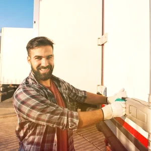 gdp-training-products-driver-training-man-securing-rear-doors-truck